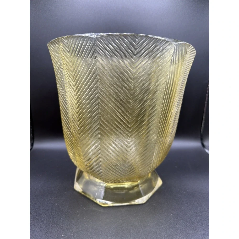 Laura Ashley Vintage Trash Can Chevron Pattern 9